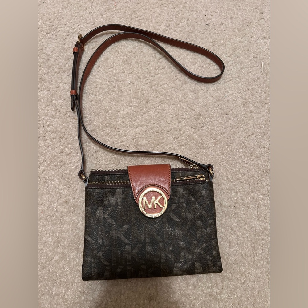 Michael Kors Crossbody